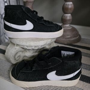 Nike Suede Blazers Size 8 Toddler